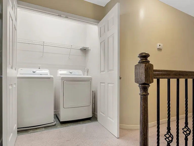 50 Transit Ln — Photo 25