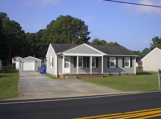 309 Suburban Dr, Suffolk, VA 23434
