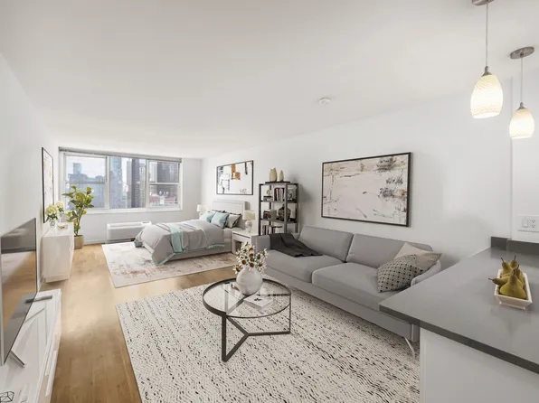 395 South End Avenue image 6 of 15