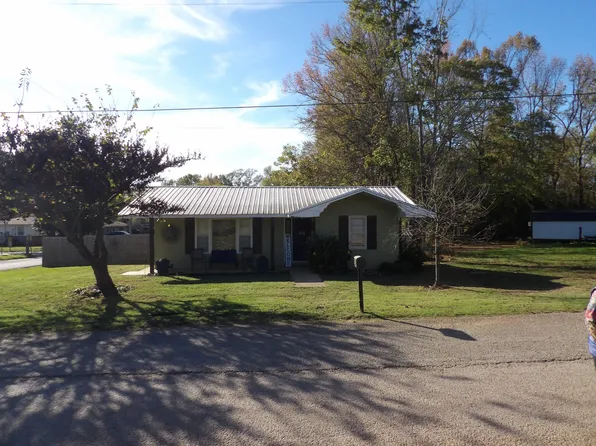 101 Methodist Ave, Huntland, TN 37345