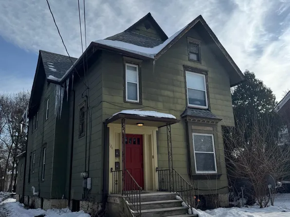 124 S Prospect St, Rockford, IL 61104