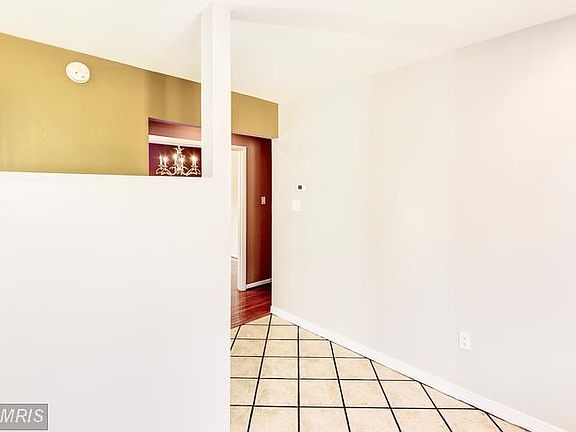 5th image of 80 Anna Ct #257