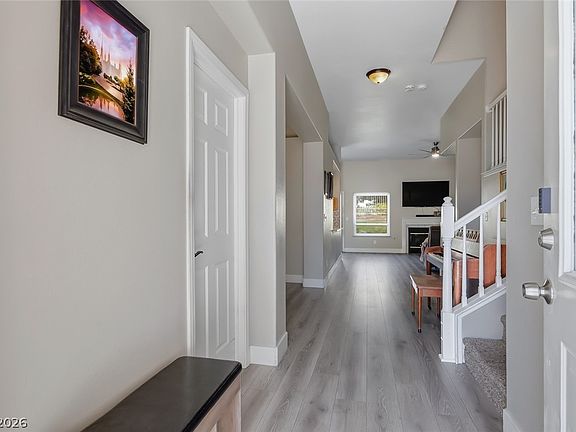 3rd image of 5004 Desert Fir Dr