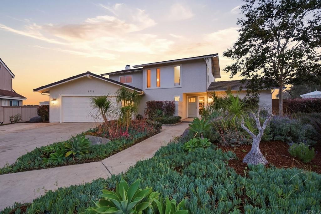 2712 Mateo Place 2