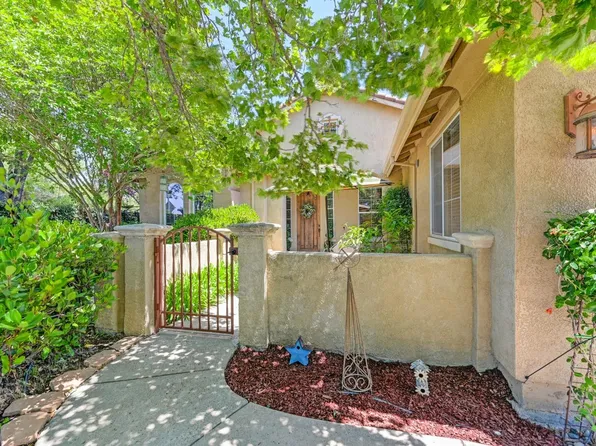 1400 Danbrook Dr, Sacramento, CA 95835