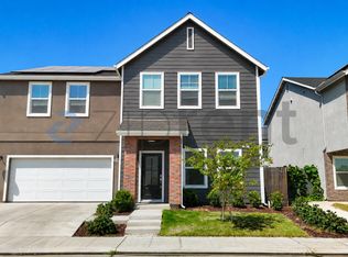 7098 E Amherst Ave, Fresno, CA 93737