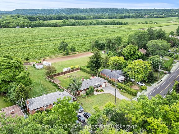 2nd image of 4153 Aberdeen Rd