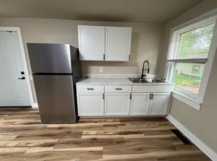 407 W 16th Ave, Oshkosh, WI 54902