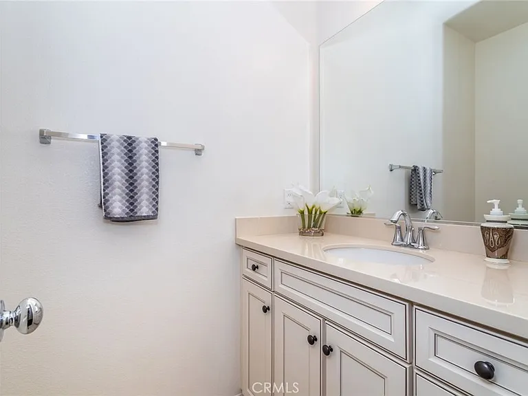 28629 Farrier Dr — Photo 24