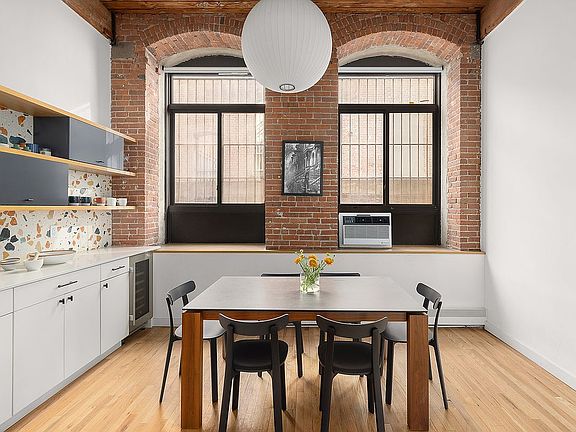 4th image of 420 12th St APT E1l