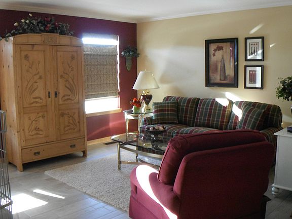 2nd image of 12014 Baneberry Dr APT 31