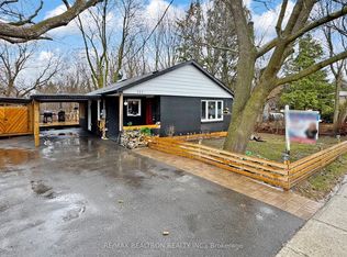 757 Srigley St, Newmarket, ON L3Y1X6