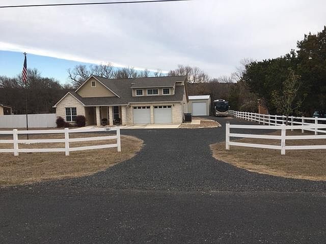 1st image of 1111 Monroe Dr