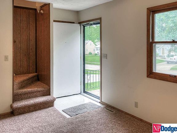 3rd image of 12524 B St