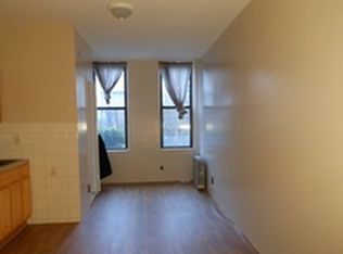 1873 Bleecker St APT 2R, Ridgewood, NY 11385