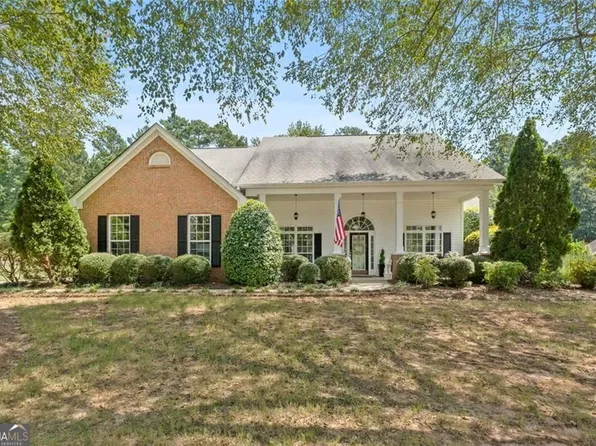 1204 Fox Creek Dr, McDonough, GA 30252