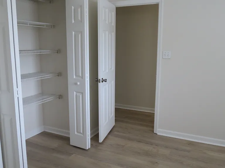 2738 W Tharpe St #903 — Photo 16
