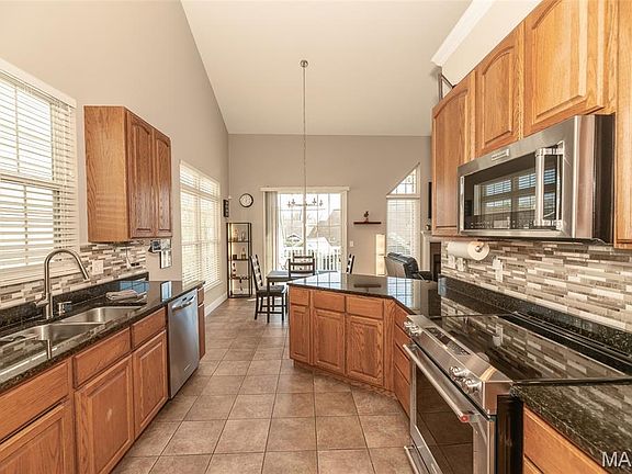 4th image of 197 Woodland Place Ct