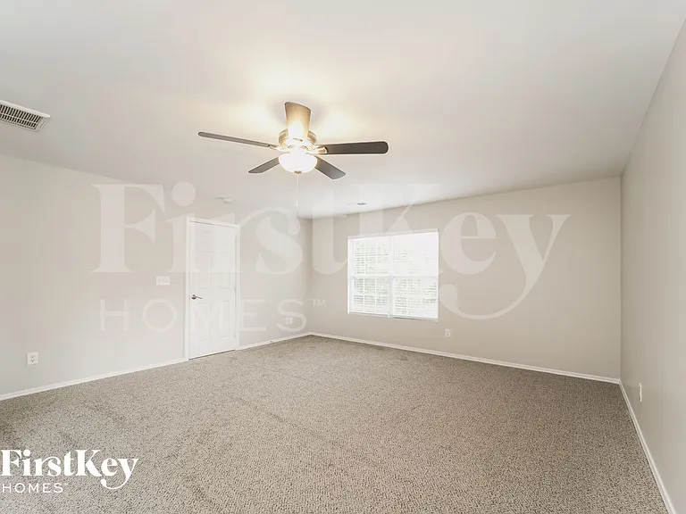 4031 Larkhaven Village Dr — Photo 10