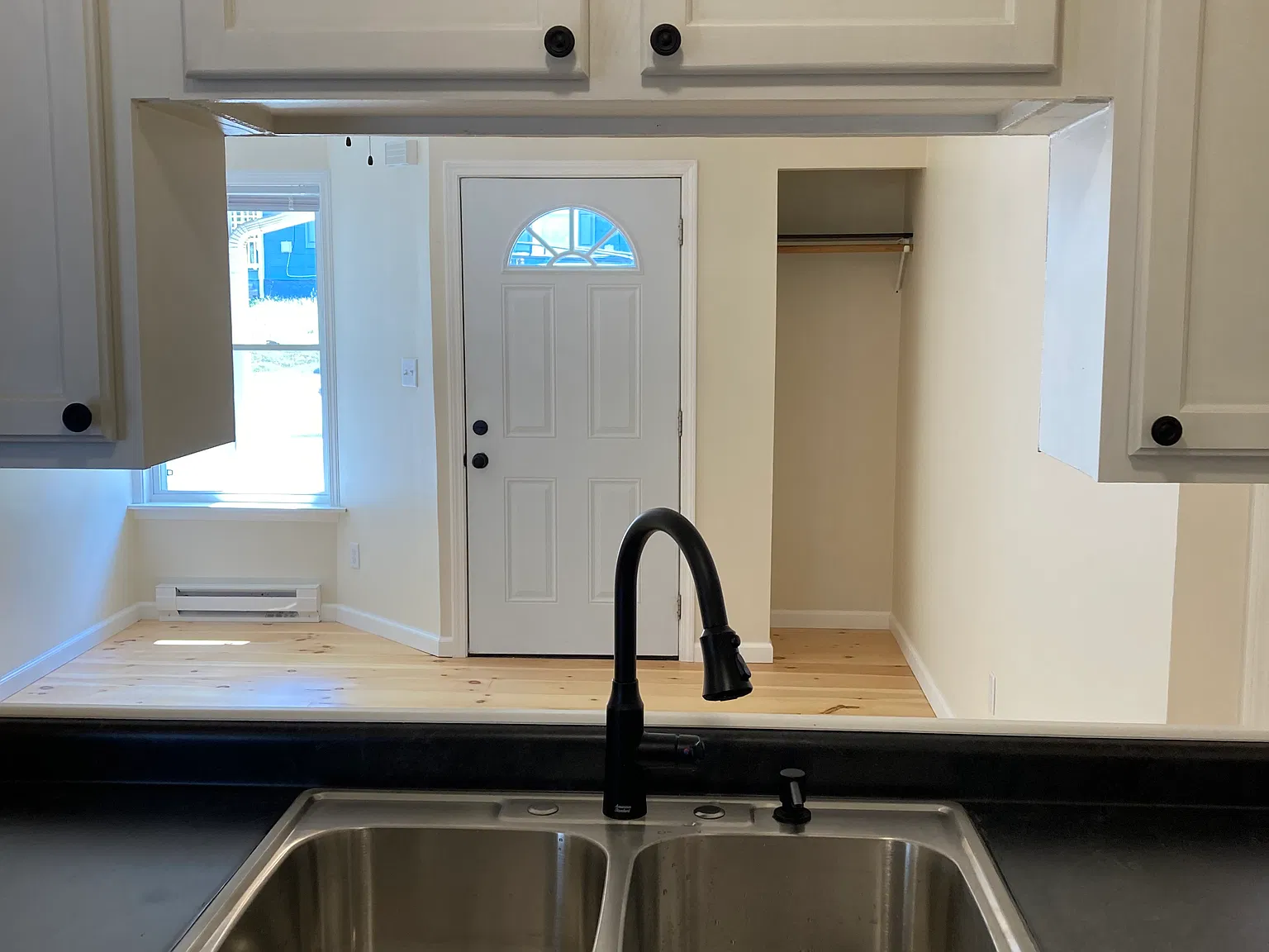 1 bed, 550 sqft, $675 — Photo 3
