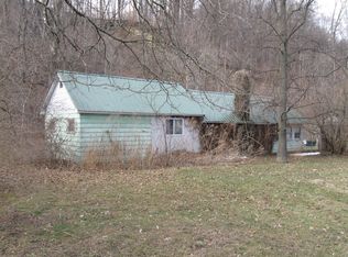 9512 Creek Rd, Hunt, NY 14846