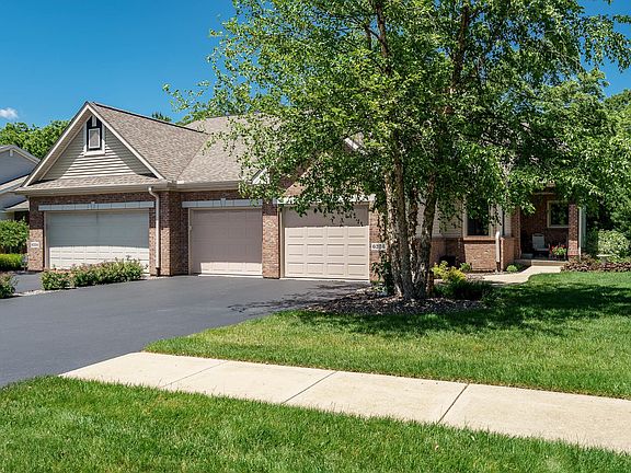 2nd image of 6336 Parks Edge Dr