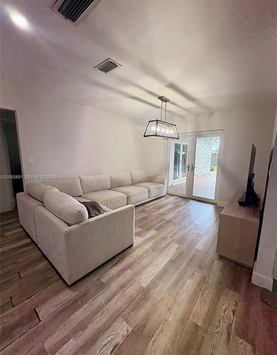 Hollywood Hills Amen Plat — Photo 4
