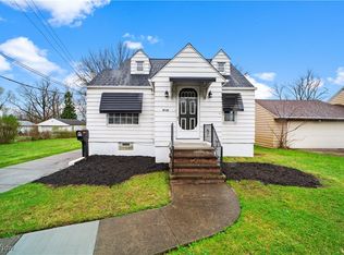 4738 Bartlam Ave, Garfield Heights, OH 44125