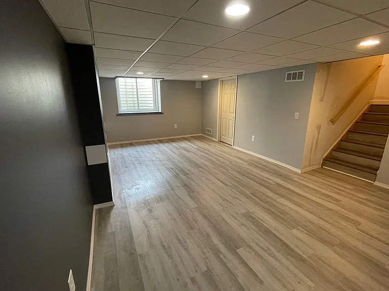 FINISHED BASEMENT