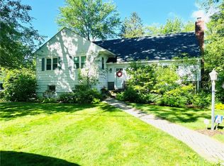 4 Stanton Cir, New Rochelle, NY 10804