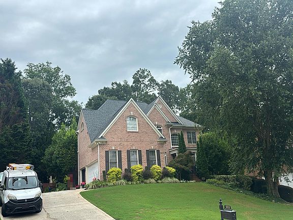3rd image of 3828 Glen Park Dr