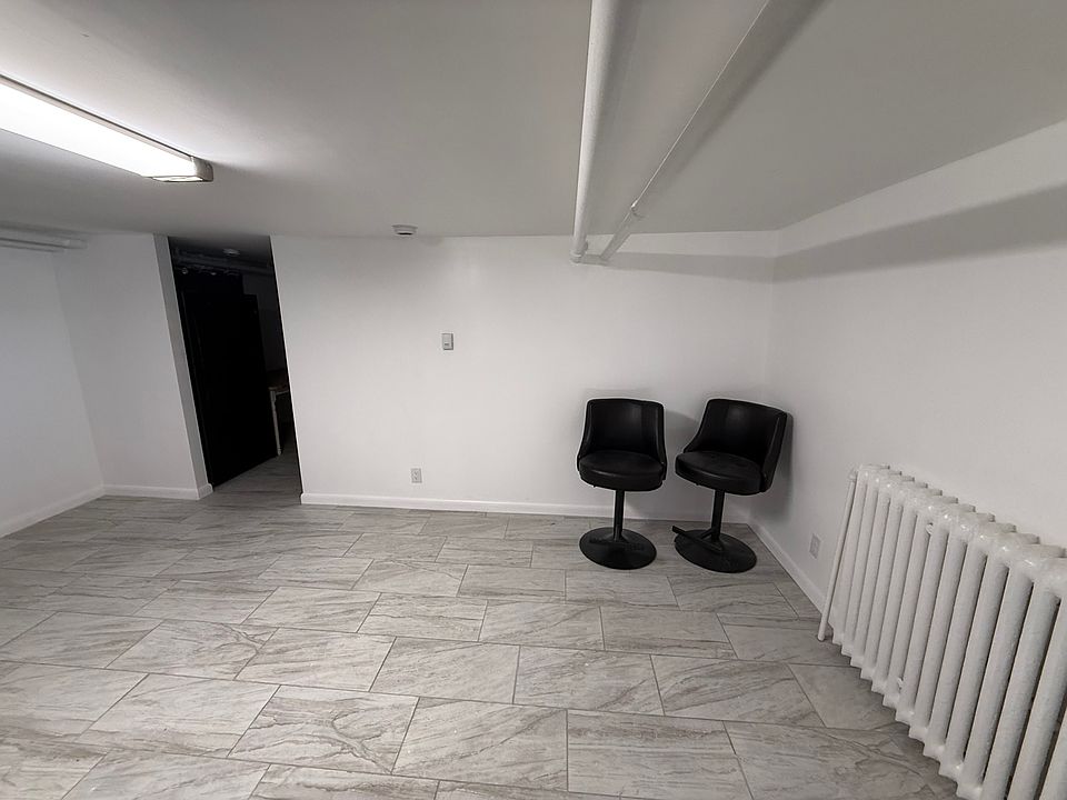 1st image of 26 N Morris Ave APT 1
