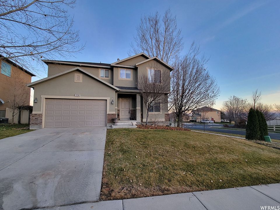 1st image of 2214 N Honeydew Dr
