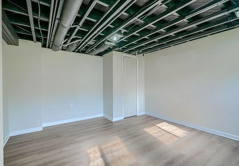2976 Cornwall Rd #1 — Photo 14