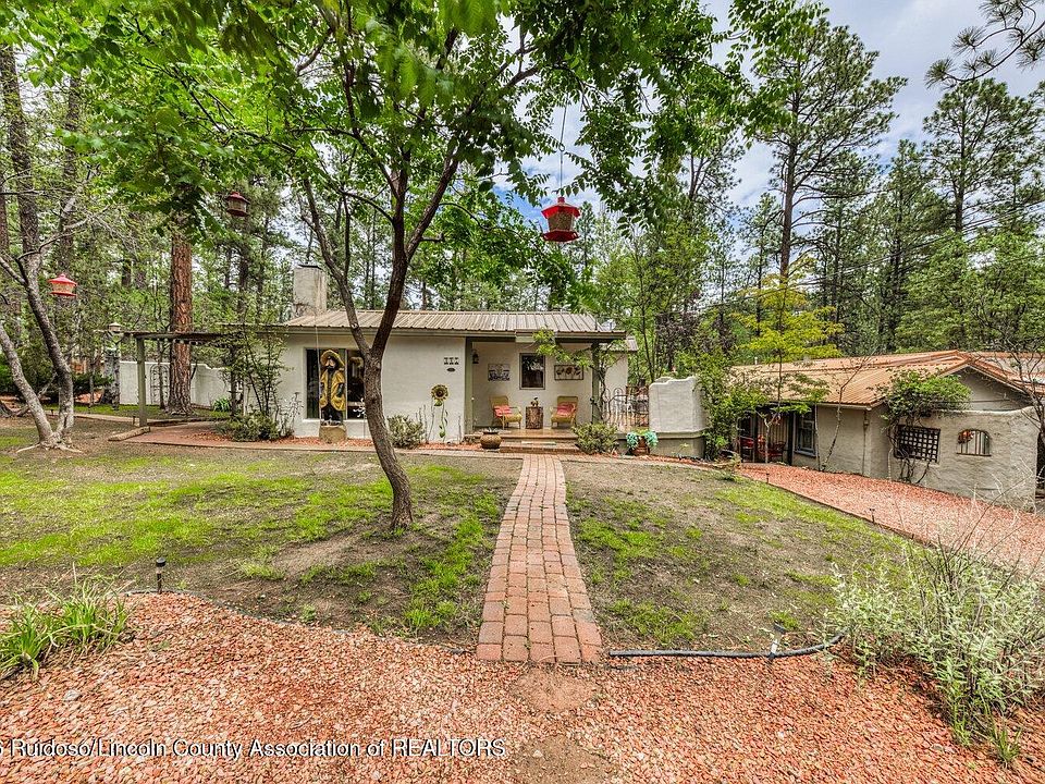 1st image of 407 Violet Ave