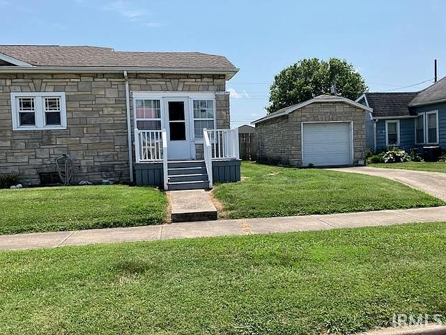 2nd image of 1201 E Saint Clair St