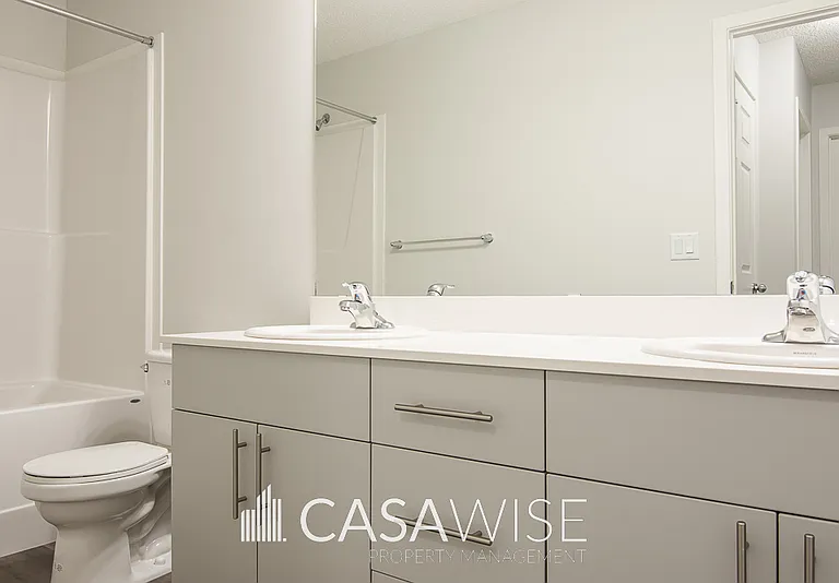 17211 9a Ave SW #17211 — Photo 10