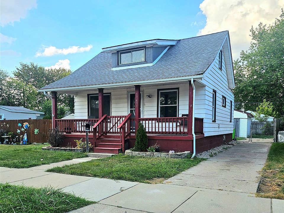 1st image of 17631 Roseville Blvd