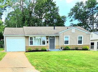 10312 Saint Jude Ln, Saint Ann, MO 63074