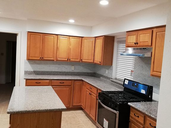 2nd image of 15126 Gran Vista Dr