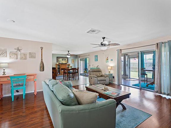 5th image of 6609 14th Ave W