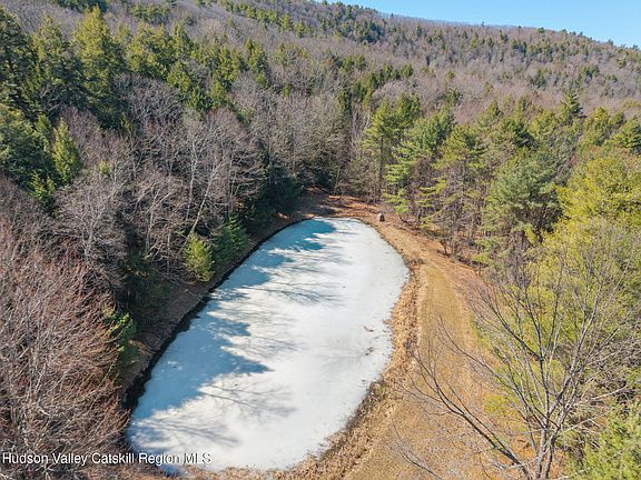 3rd image of 258 Engle Road