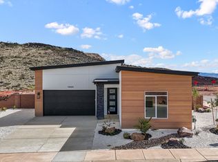 1068 E Coyote Crest Dr, Washington, UT 84780
