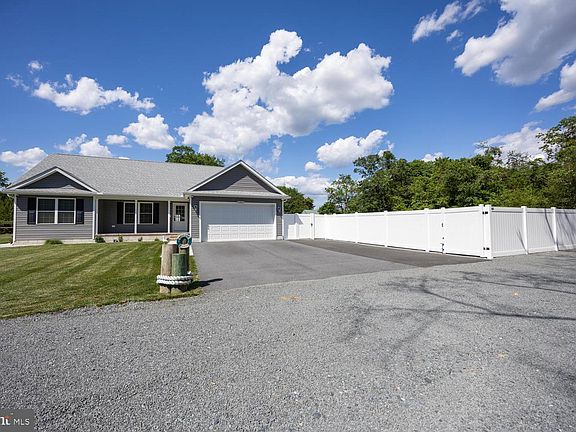 5th image of 11039 Carter Ln