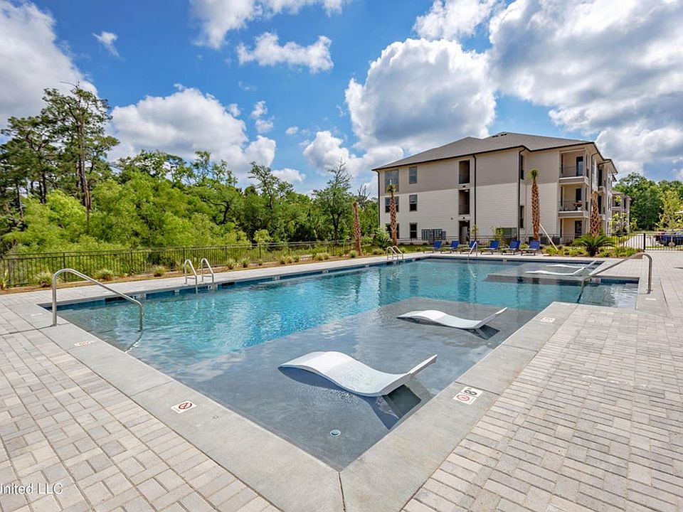 1st image of 2501 Bienville Blvd #323