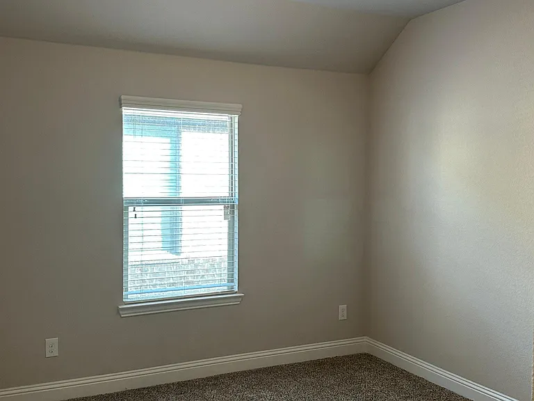 16413 Dry Creek Blvd — Photo 18
