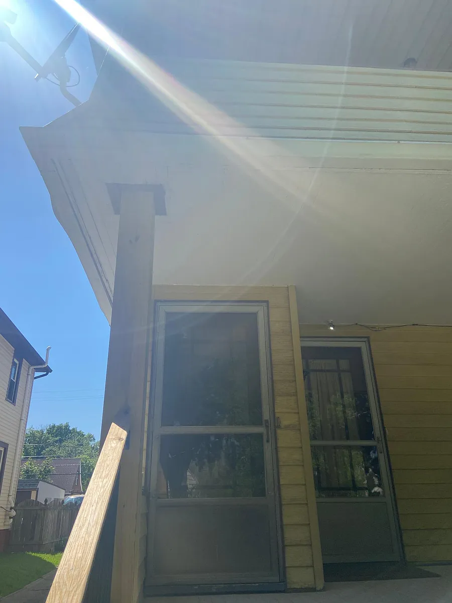 Building Photo - 3252 W 130th St #2