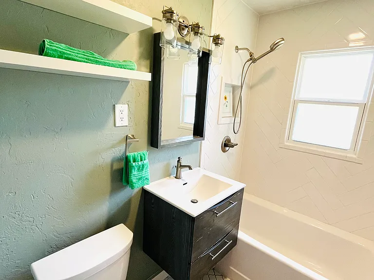 6712 N Ross Ave — Photo 18