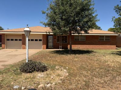 712 W Oak St, Dimmitt, TX, 79027