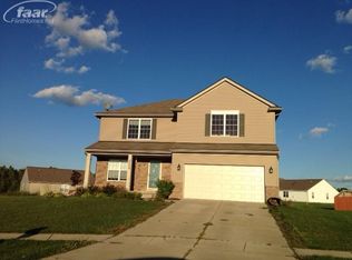 4058 Meadow Walk Ct, Grand Blanc, MI 48439